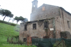 Viterbo - Incendio all\'ex chiesa di santa Croce