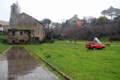 Viterbo - Incendio all\'ex chiesa di santa Croce