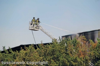 Incendio all'impianto di Casale Bussi - Il sopralluogo del sindaco