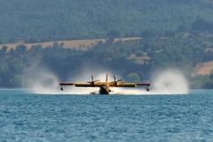 Le immagini dell\'incendio di Gradoli nelle foto di Marco Equitani