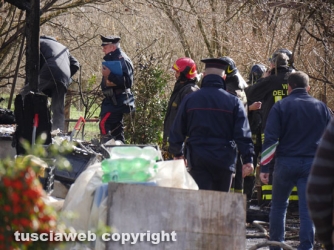 Incendio in casa, muore donna