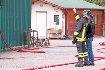 Incendio in falegnameria