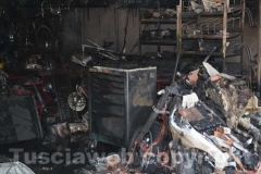 L\'officina incendiata