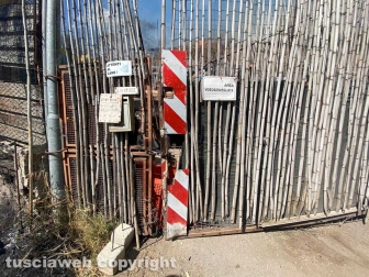 Incendio in strada Bagni