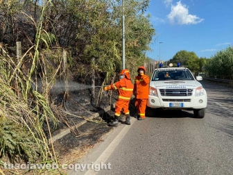 Incendio in strada Bagni