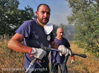 Incendio in strada Signorino