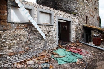 Incendio in strada Valore