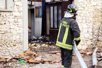 Incendio in strada Valore