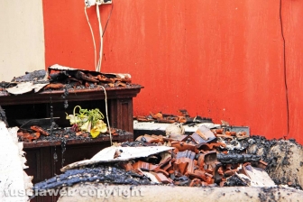 Incendio in strada Valore