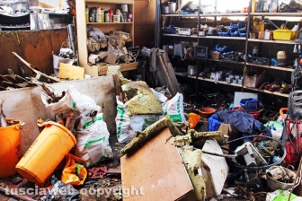 Incendio in strada Valore