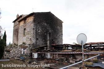 Incendio in strada Valore