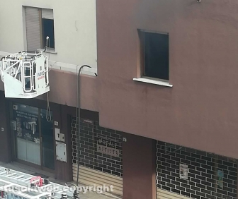 Viterbo – Incendio in un palazzo in via Belluno
