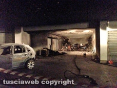 Viterbo - Incendio in via Garbini