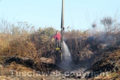 Incendio a ridosso dell\'ospedale