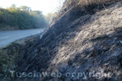 Incendio a ridosso dell\'ospedale