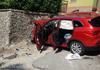Viterbo - Incidente su strada Madonnina
