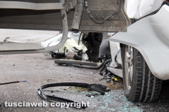 Sutri - Incidente sulla Cassia, 4 feriti