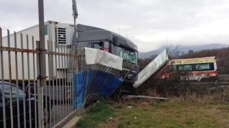 Sutri - Incidente sulla Cassia, 4 feriti