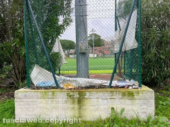 Sport - Calcio - Campo Rossi nel degrado
