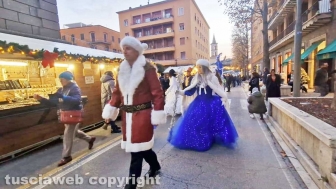 Viterbo - Inaugurato il mercatino di Natale