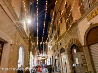 Viterbo - Luminari di Natale - Corso Italia
