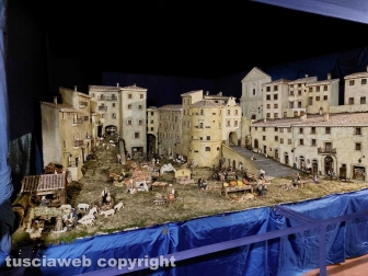 Provincia - L'inaugurazione del presepe artistico