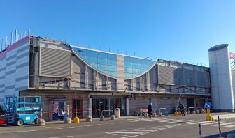 Decathlon, il negozio senza l'insegna