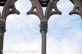 Viterbo - La loggia di palazzo dei Papi