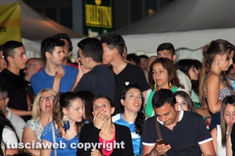 Italia sconfitta da Germania - In piazza l\'amarezza dei tifosi