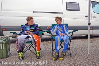 Karting, la vita ai box