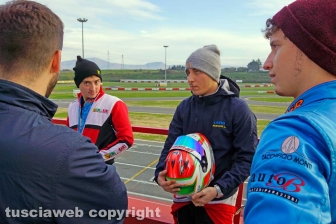 Karting, la vita ai box