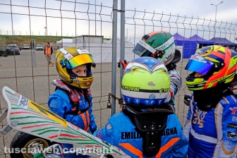 Karting, la vita ai box