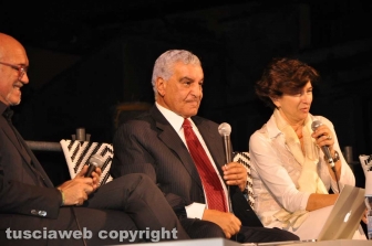 Caffeina - L'egittologo Zahi Hawass