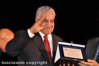Caffeina - L'egittologo Zahi Hawass