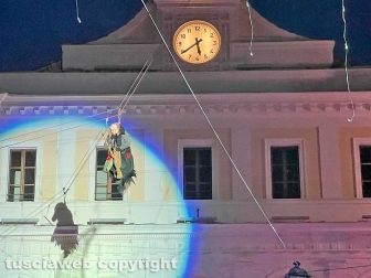 Civita Castellana - La Befana 115 scende in piazza Matteotti