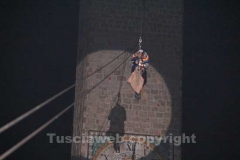 La befana scende dal campanile