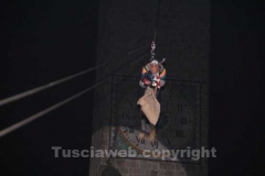 La befana scende dal campanile