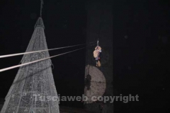 La befana scende dal campanile