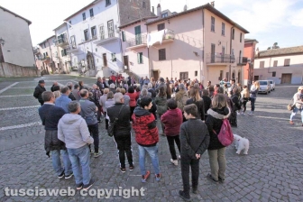 La "bella e la bestia" al lago di Bolsena