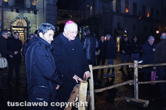 Presepe piazza del Comune - La benedizione