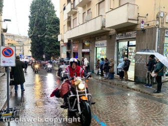 Viterbo - La calza della Befana più lunga del mondo - Edizione 2024