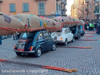 Viterbo - La calza della Befana più lunga del mondo - Edizione 2026