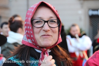 Viterbo - Befana 2015 - La calza più lunga del mondo