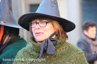 Viterbo - Befana 2015 - La calza più lunga del mondo