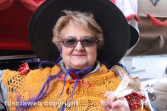 Viterbo - Befana 2015 - La calza più lunga del mondo