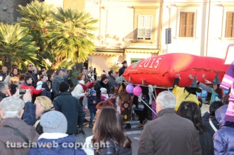 Viterbo - Befana 2015 - La calza più lunga del mondo