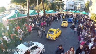 Viterbo - Befana 2015 - La calza più lunga del mondo vista dal drone