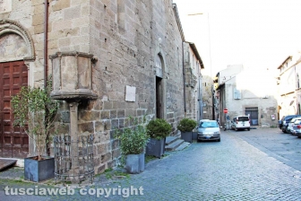 Viterbo - La chiesa di Santa Maria Nuova