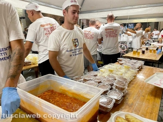 La cena con i facchini di Santa Rosa