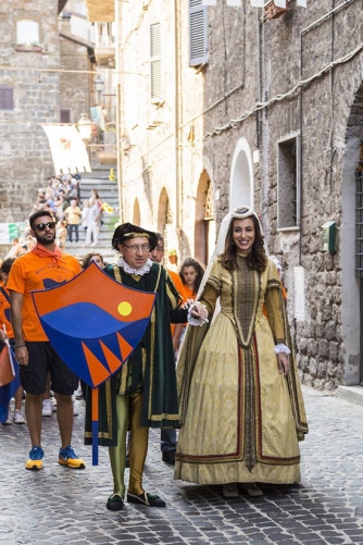 Ronciglione - Il corteo storico delle contrade - Foto di Alberto Santucci